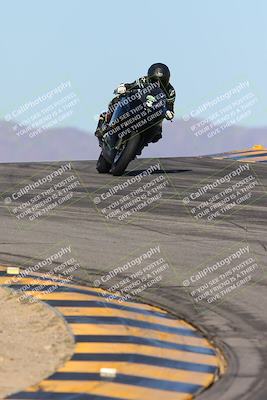 media/Feb-03-2024-SoCal Trackdays (Sat) [[767c60a41c]]/1-Turns 9 and 10 (940am)/